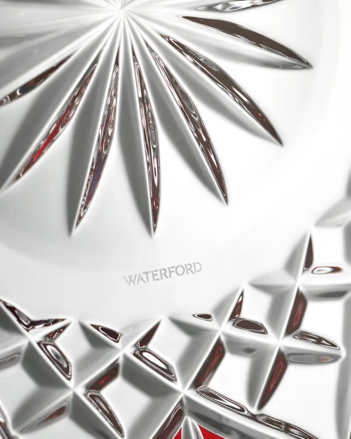 Waterford Lismore Red pyntetallerken rød krystal