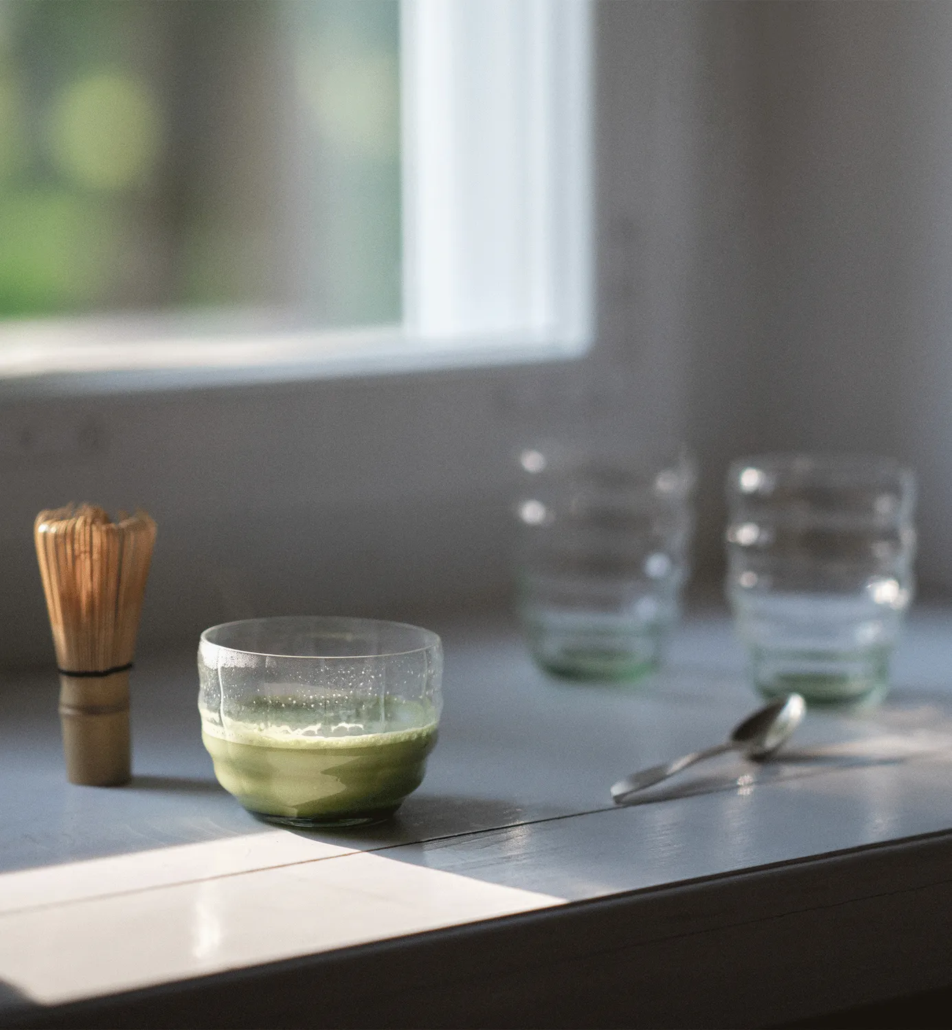 Krosno Matcha Moments tumblerglas 440 ml grøn fod