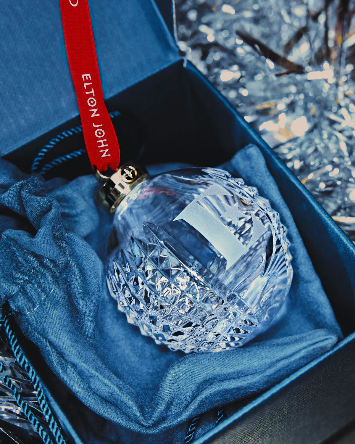 Waterford Elton John E julekugle krystal guld