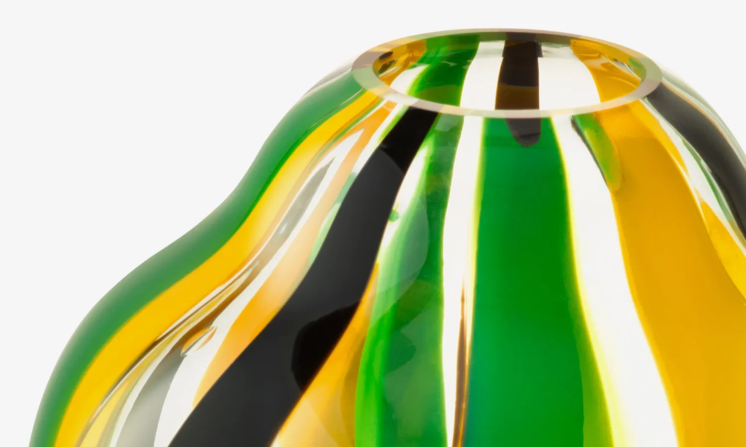 LSA Folk vase mundblæst glas små buketter