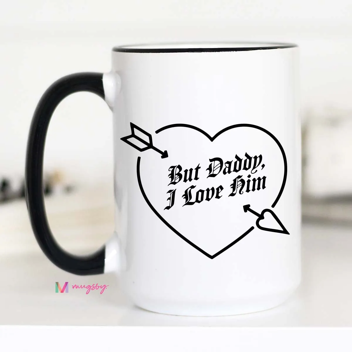 Mugsby But Daddy I Love Him krus 325 ml hvid