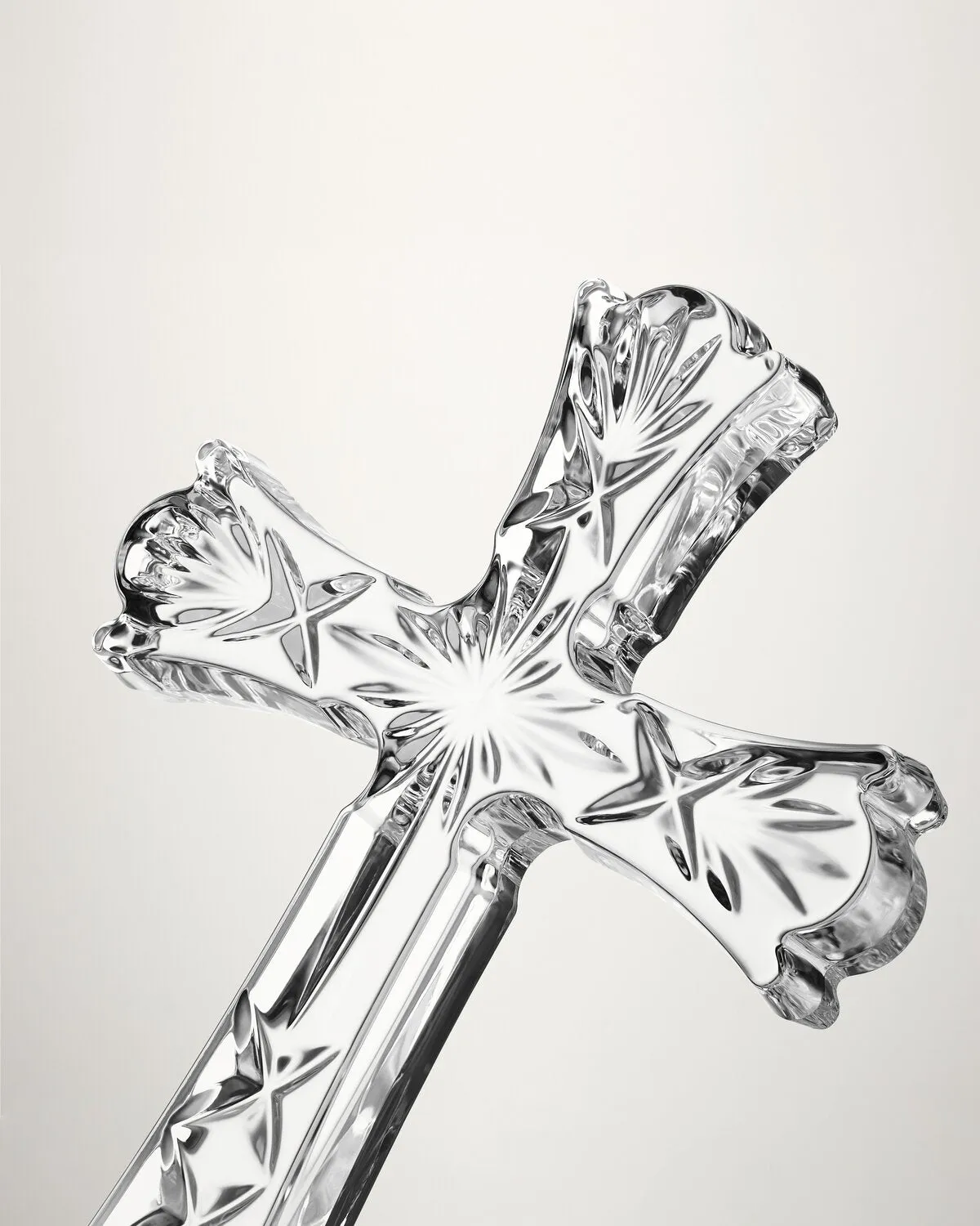 Waterford Standing Cross kors krystal
