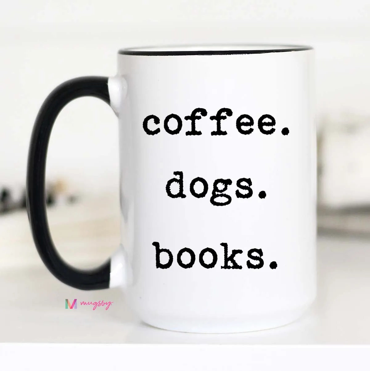 Mugsby Coffee Dogs Books krus hvid 325 ml
