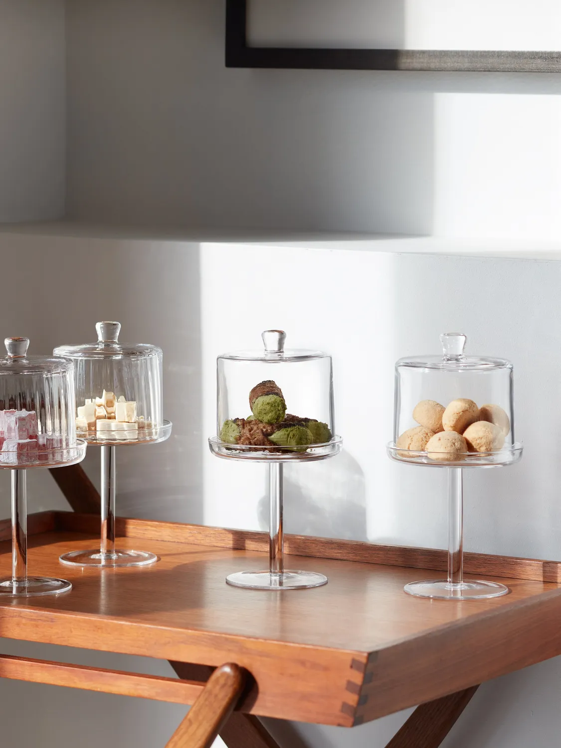 LSA Gio Stand & Dome kagefad med kuppel glas