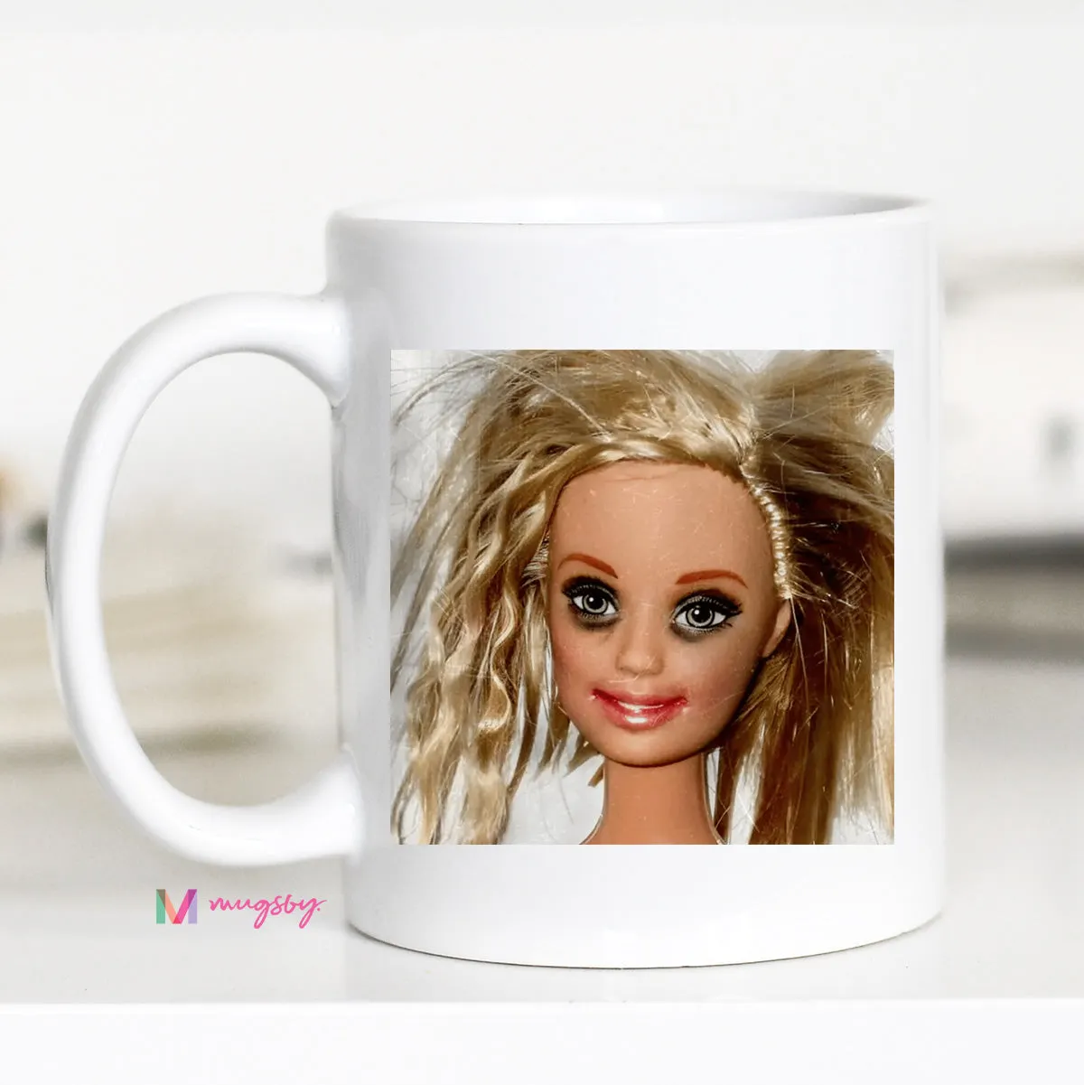Mugsby Messy Hair Doll krus 325 ml hvidt