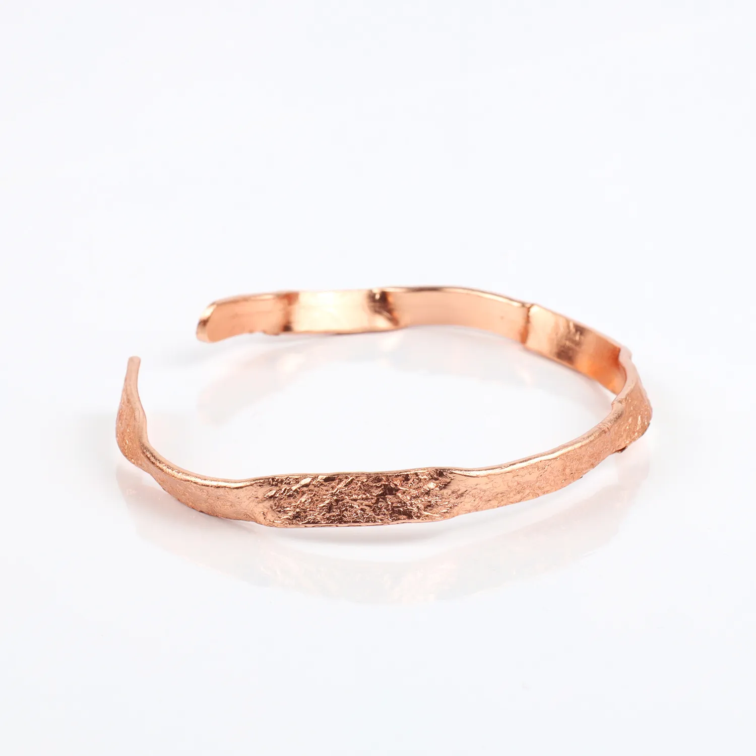 El'Cobre Kobberarmbånd Design 75 Hamret med Æske
