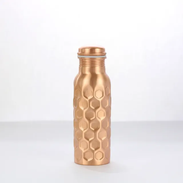 El'Cobre Diamond Hammered kobberflaske 700 ml
