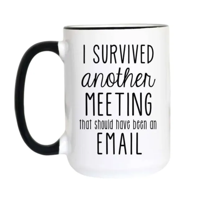 Mugsby I Survived Another Meeting krus 325 ml hvid