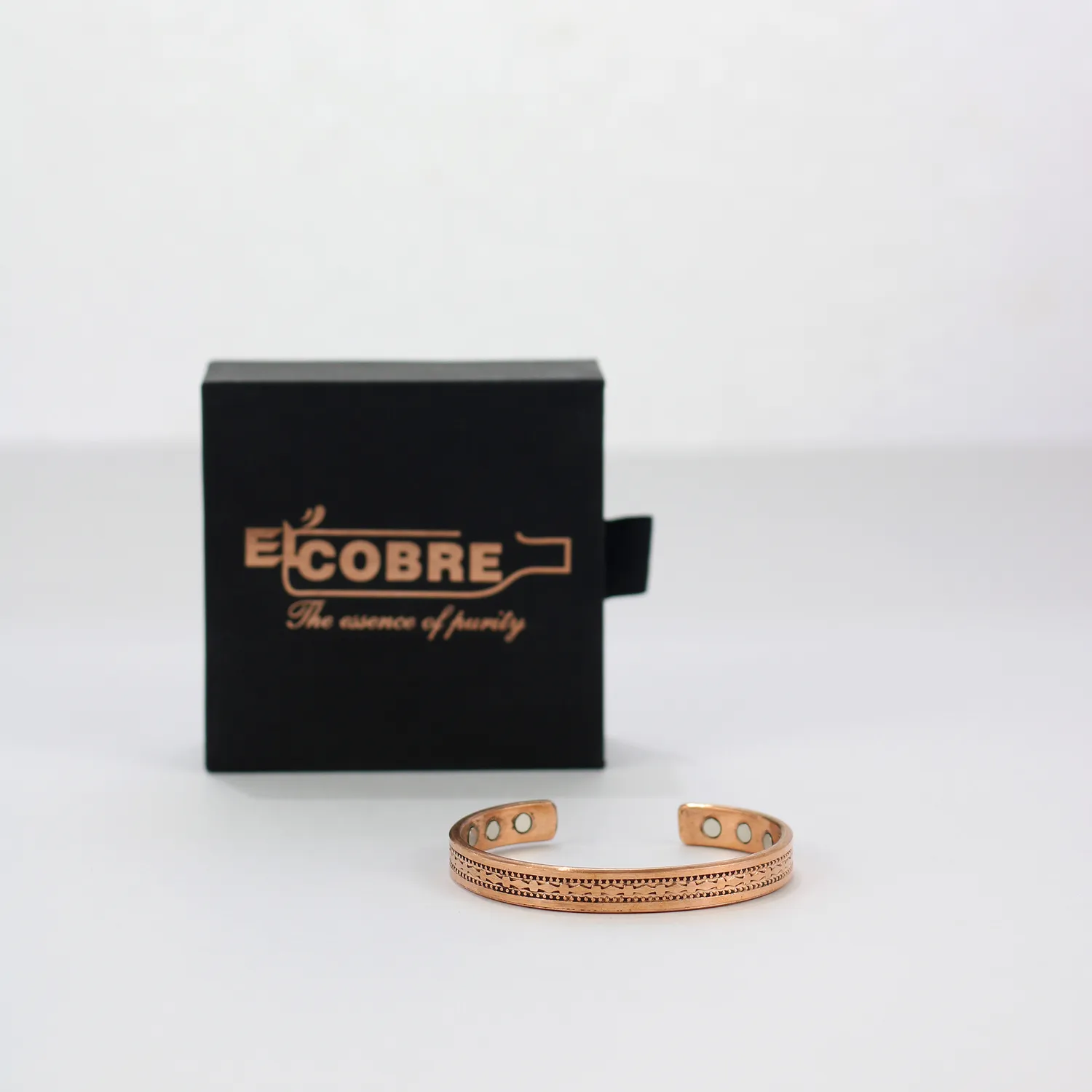 El'Cobre Design 5 kobberarmbånd med magnet og gaveæske