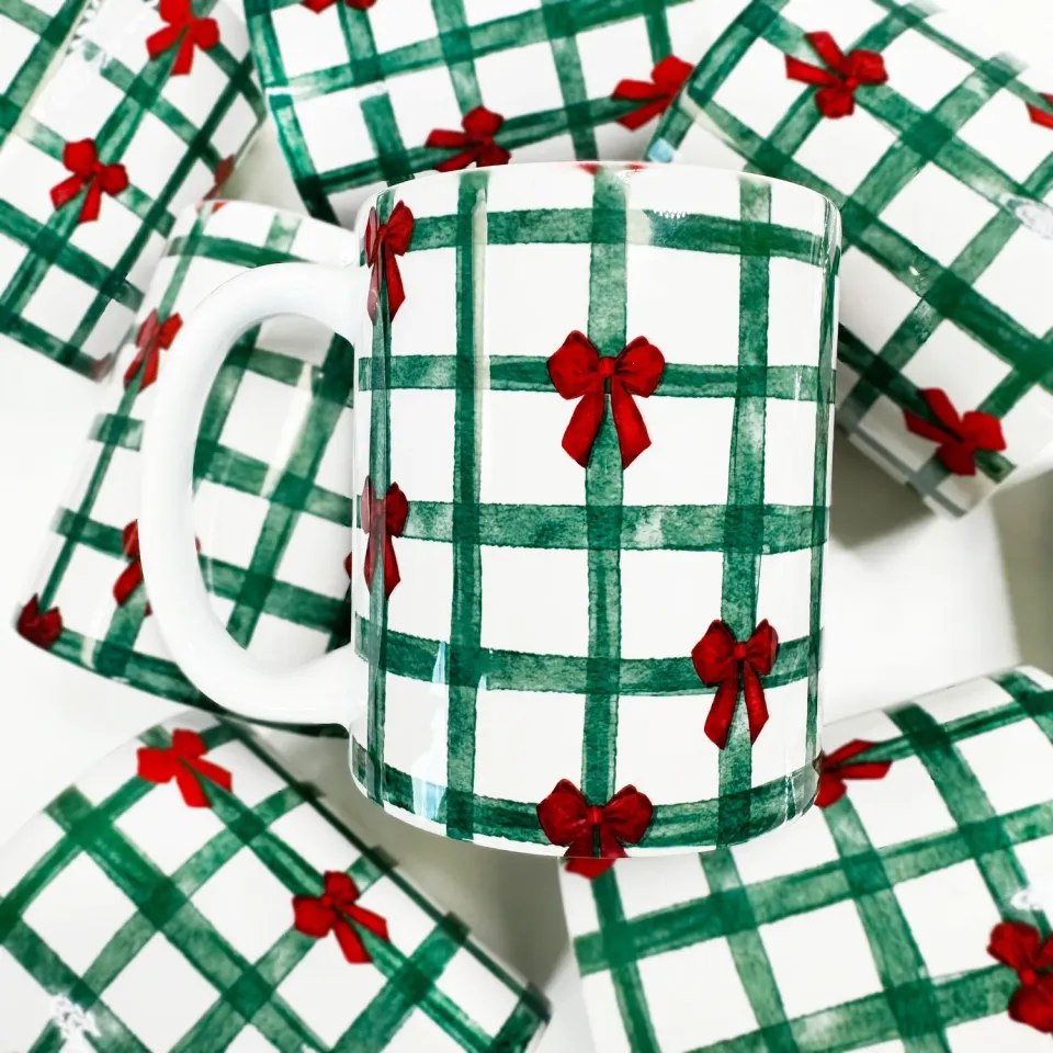 Mugsby Christmas Plaid Bows krus hvid 325 ml jul