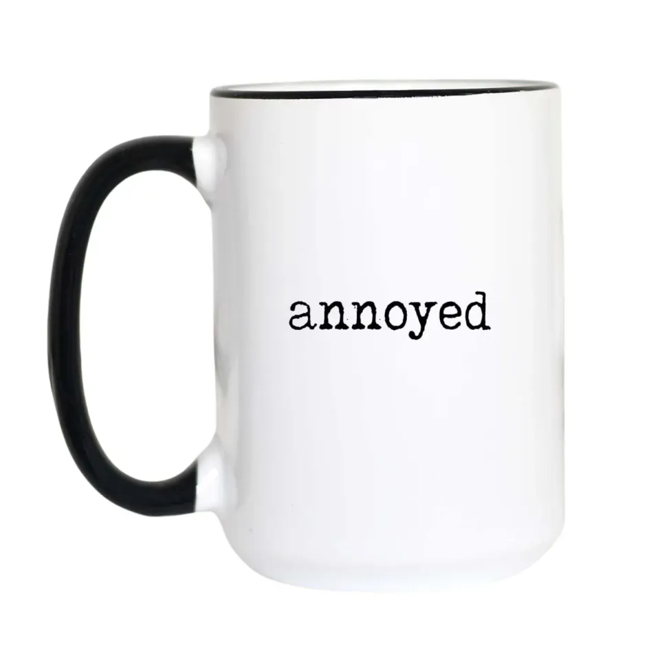 Mugsby Annoyed krus hvid 325 ml skrivemaskine