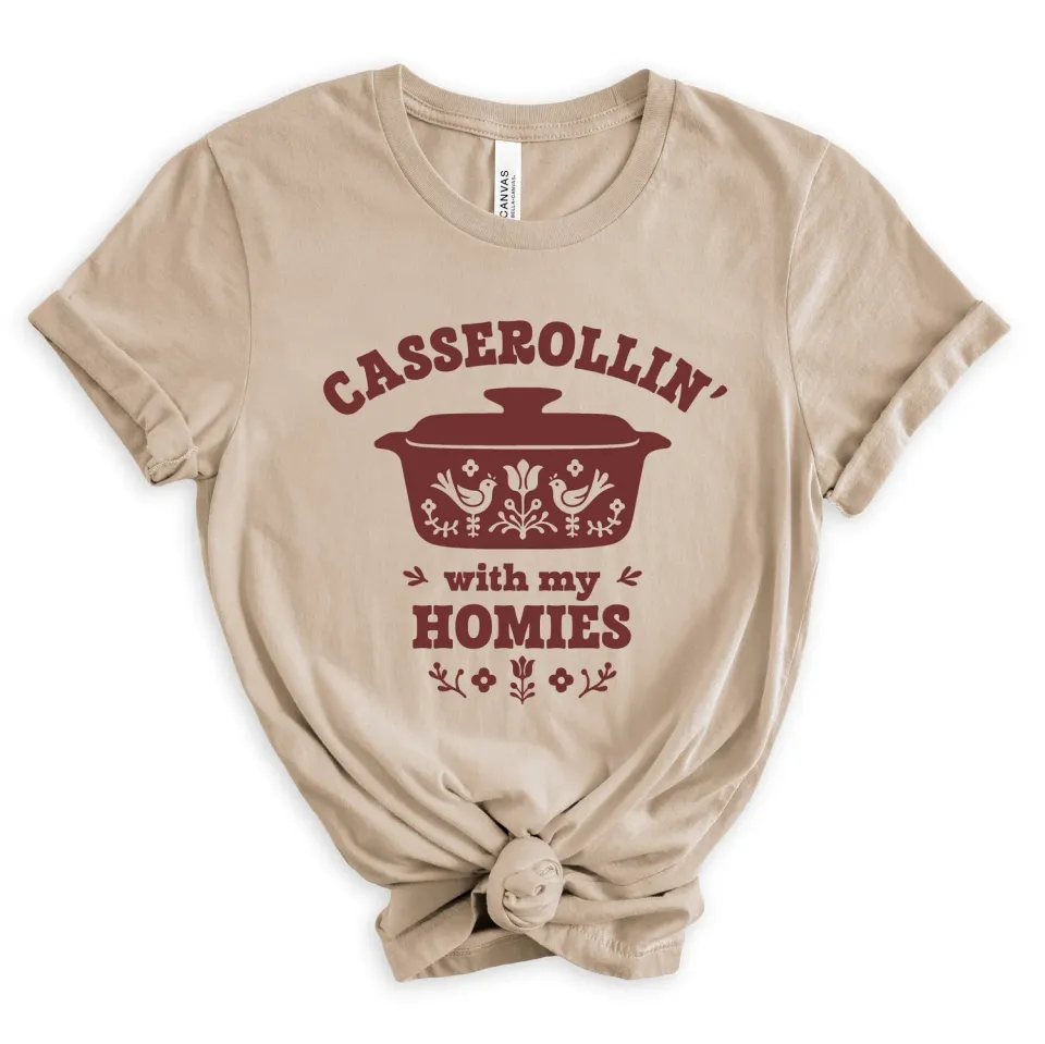 Mugsby Thanksgiving Casserole t-shirt Small beige sjov