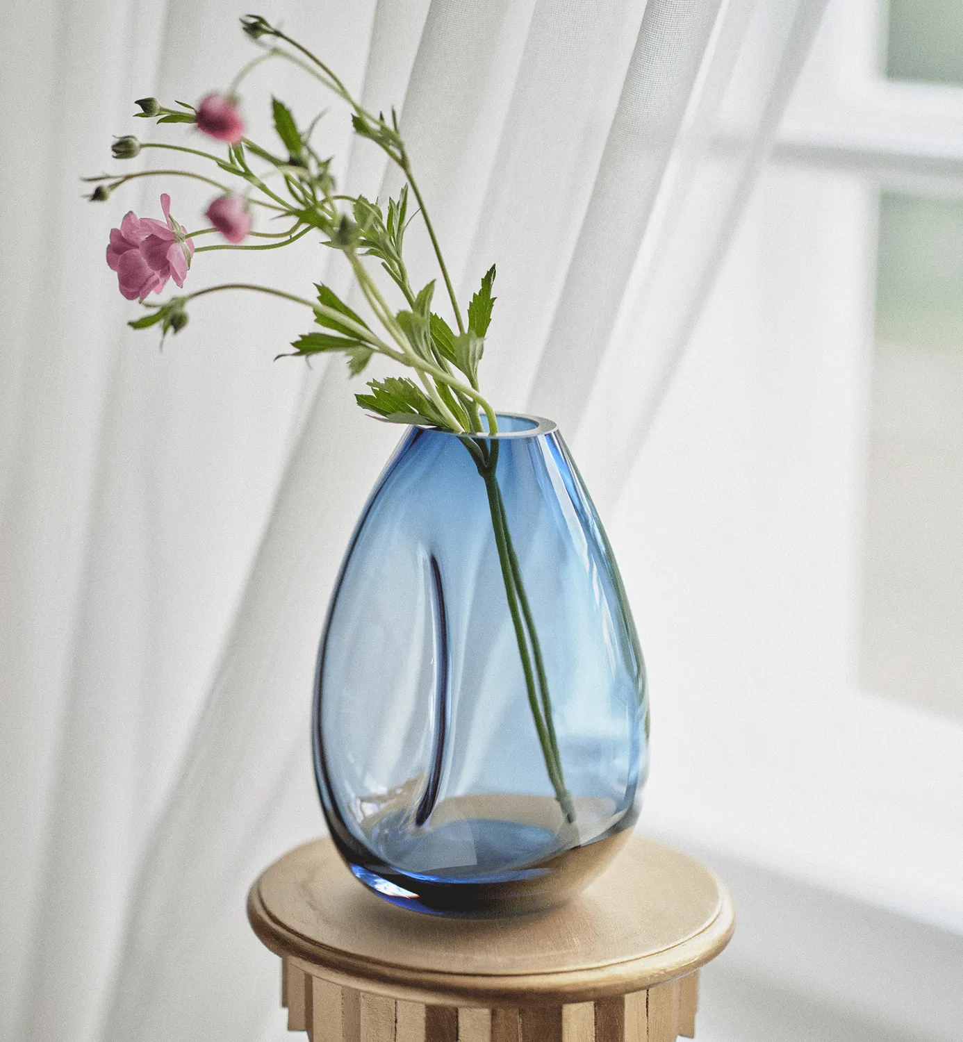 Krosno Flow vase 20 cm navy blyfri krystal