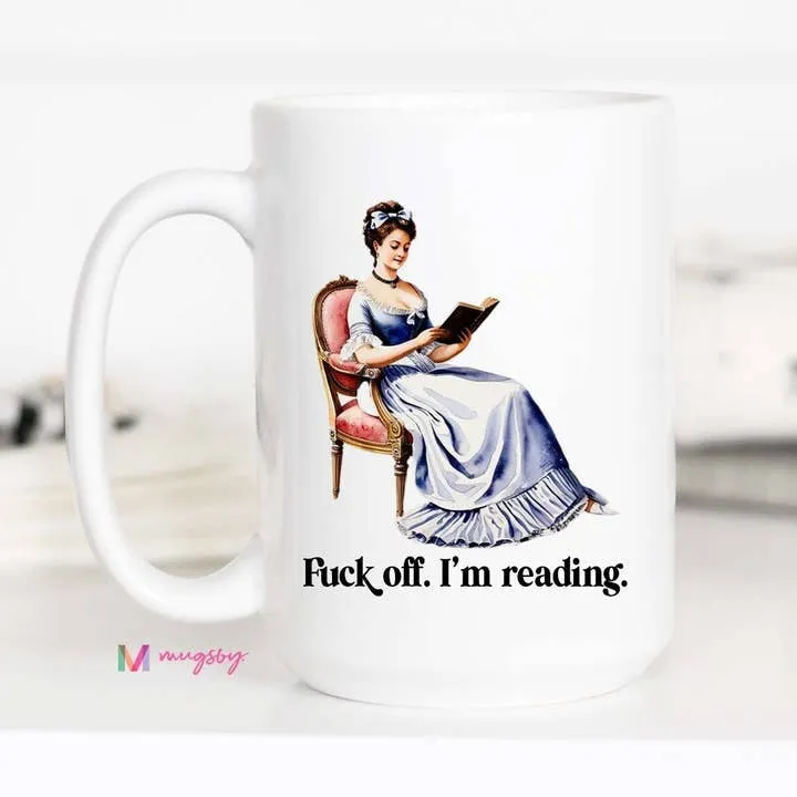 Mugsby Fuck Off I'm Reading krus hvid 325 ml sjovt