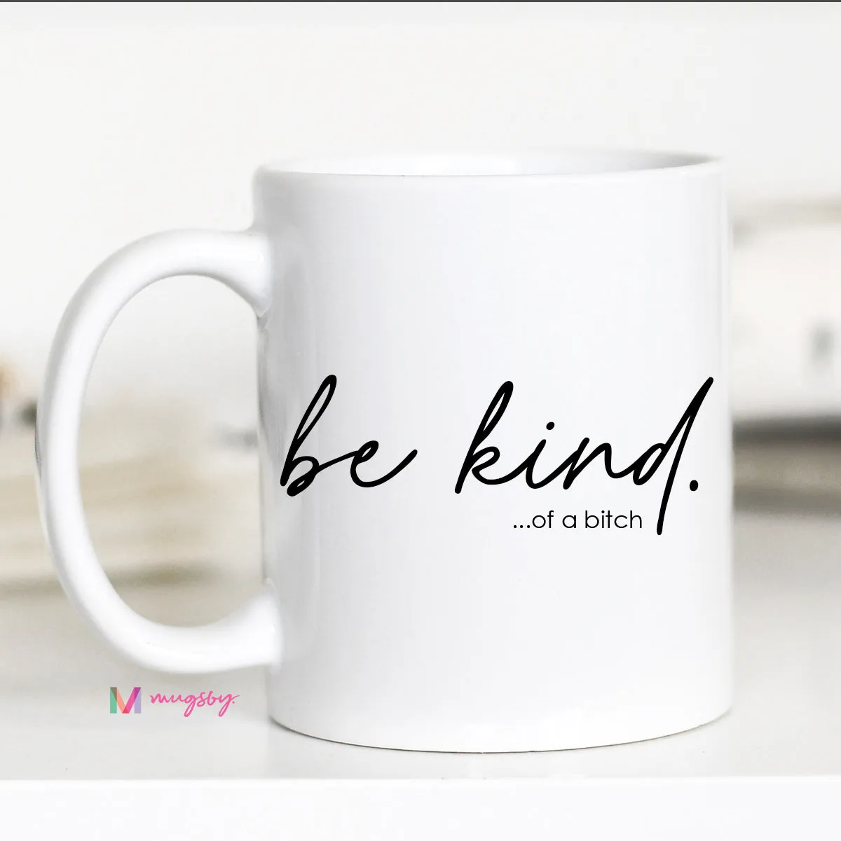 Mugsby Be Kind hvidt keramik krus 11 oz 325 ml