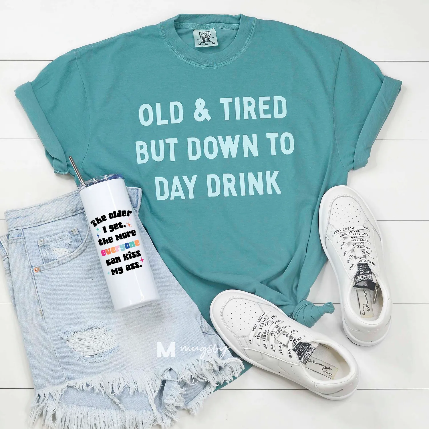 Mugsby Old and Tired Day Drink krus 325 ml sjov