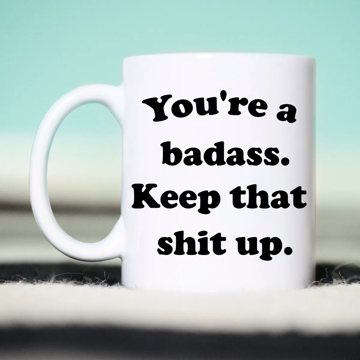 Mugsby You are a Badass kop 325 ml hvid motivation