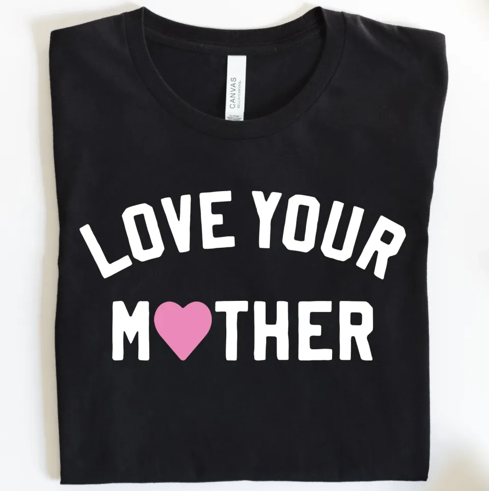 Mugsby Love Your Mother t-shirt S sort bomuld