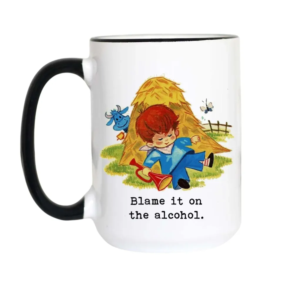 Mugsby Blame It on the Alcohol krus hvid 325 ml