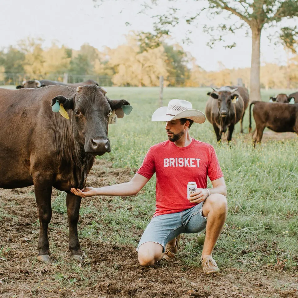Mugsby Brisket Shirt Red kop Small sjov tekst