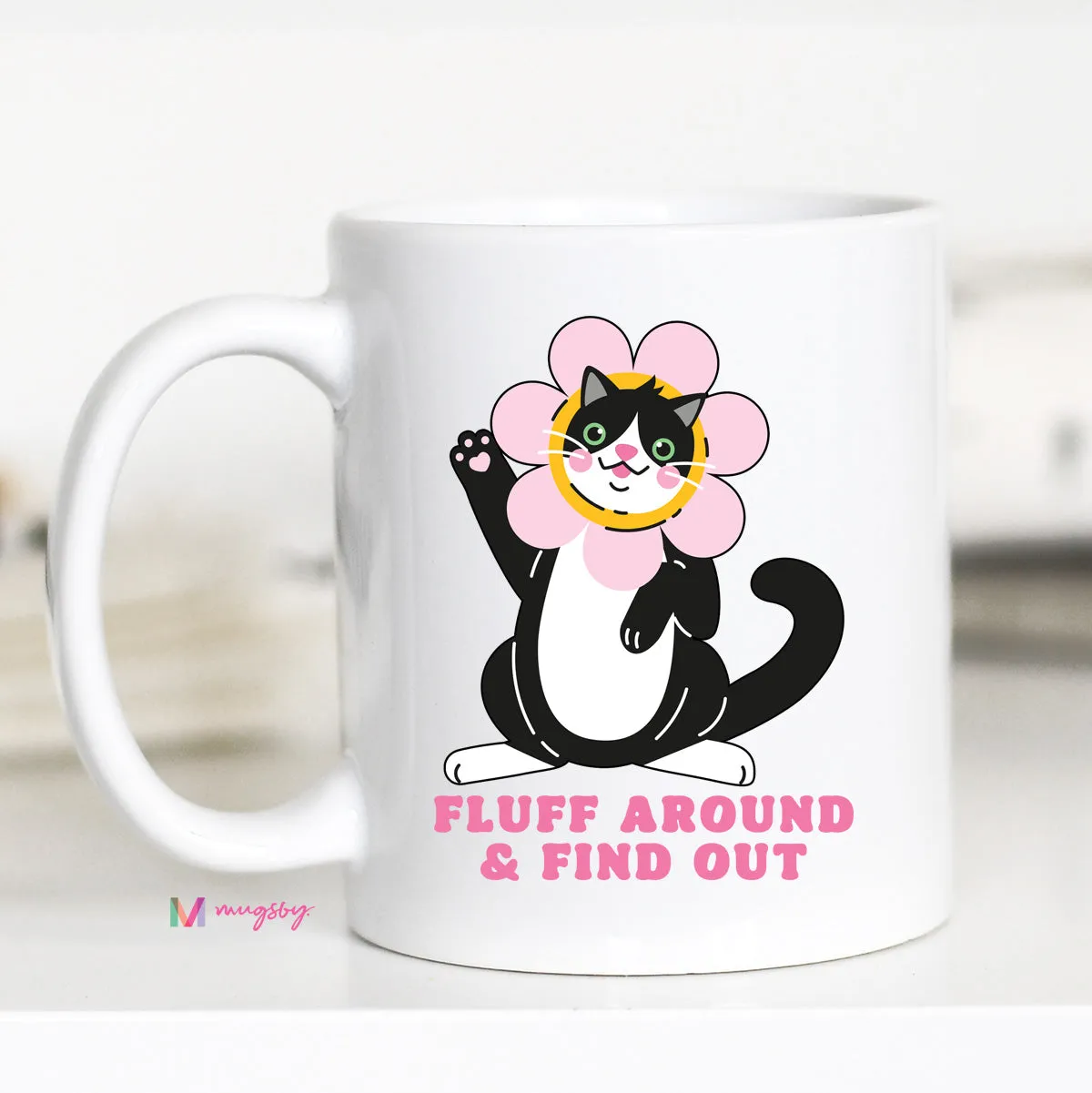 Mugsby Fluff Around and Find Out krus 325 ml sjov