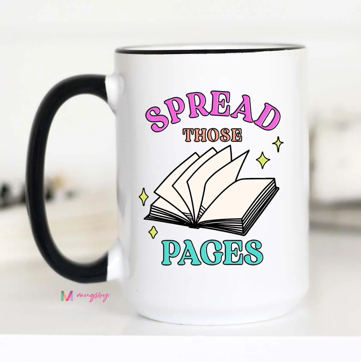Mugsby Spread Those Pages kop 11 oz hvid til læsning