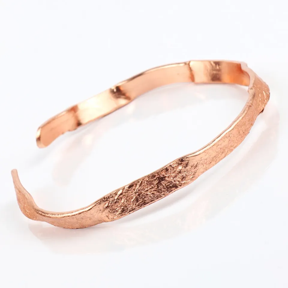 El'Cobre Kobberarmbånd Design 75 Hamret med Æske