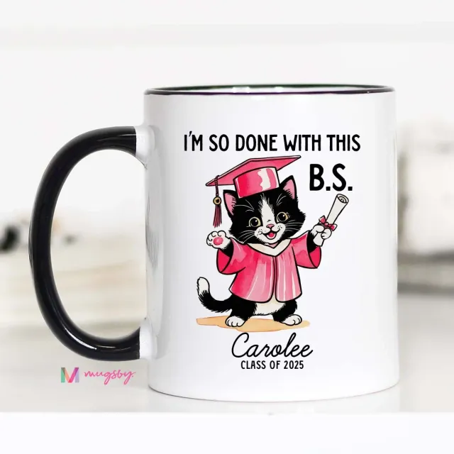 Mugsby Done With This B.S. Graduation krus 325 ml hvid keramik