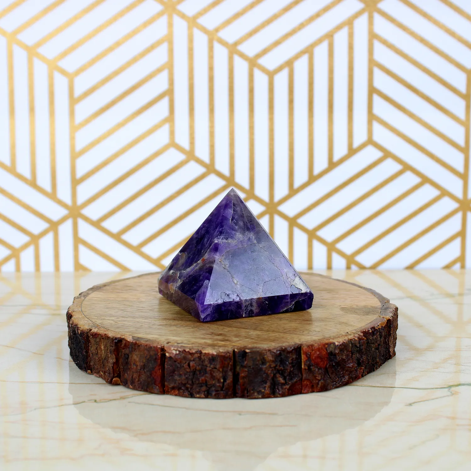 El'Cobre Amethyst pyramide krystal lilla sten