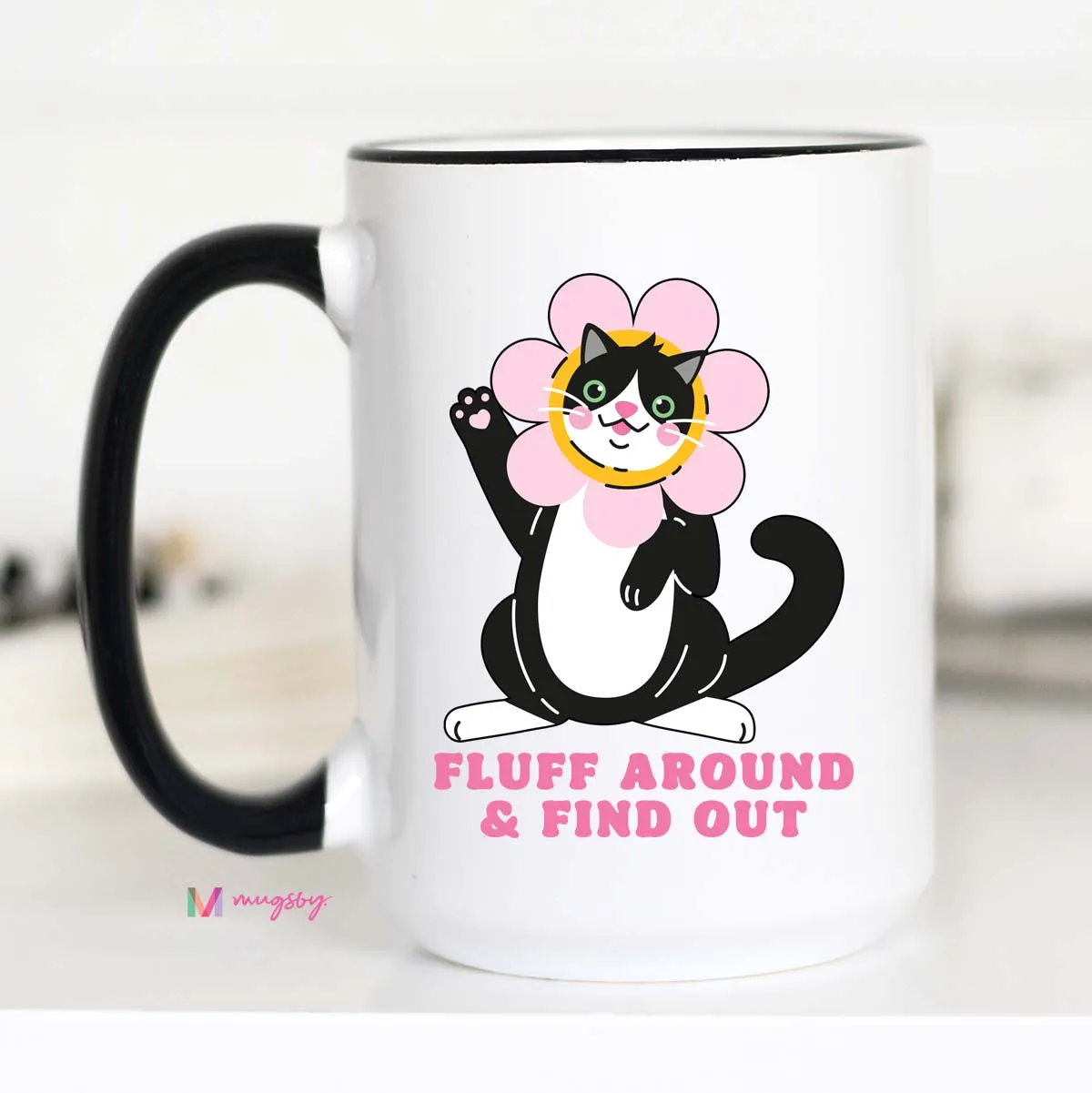 Mugsby Fluff Around and Find Out krus 325 ml sjov