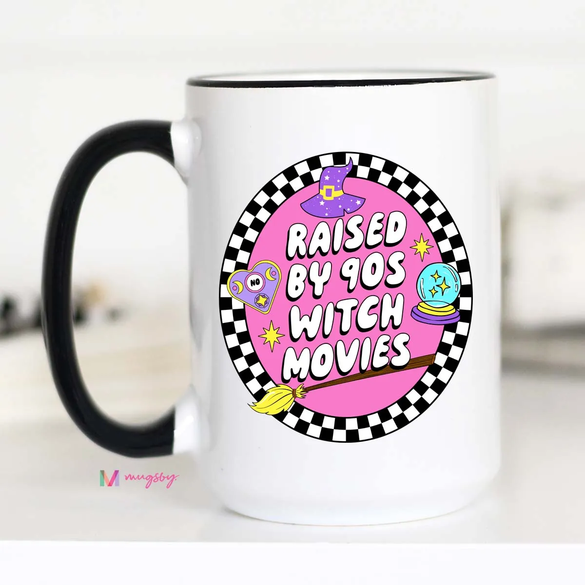 Mugsby Raised on 90s Witch Movies kop hvid 325 ml