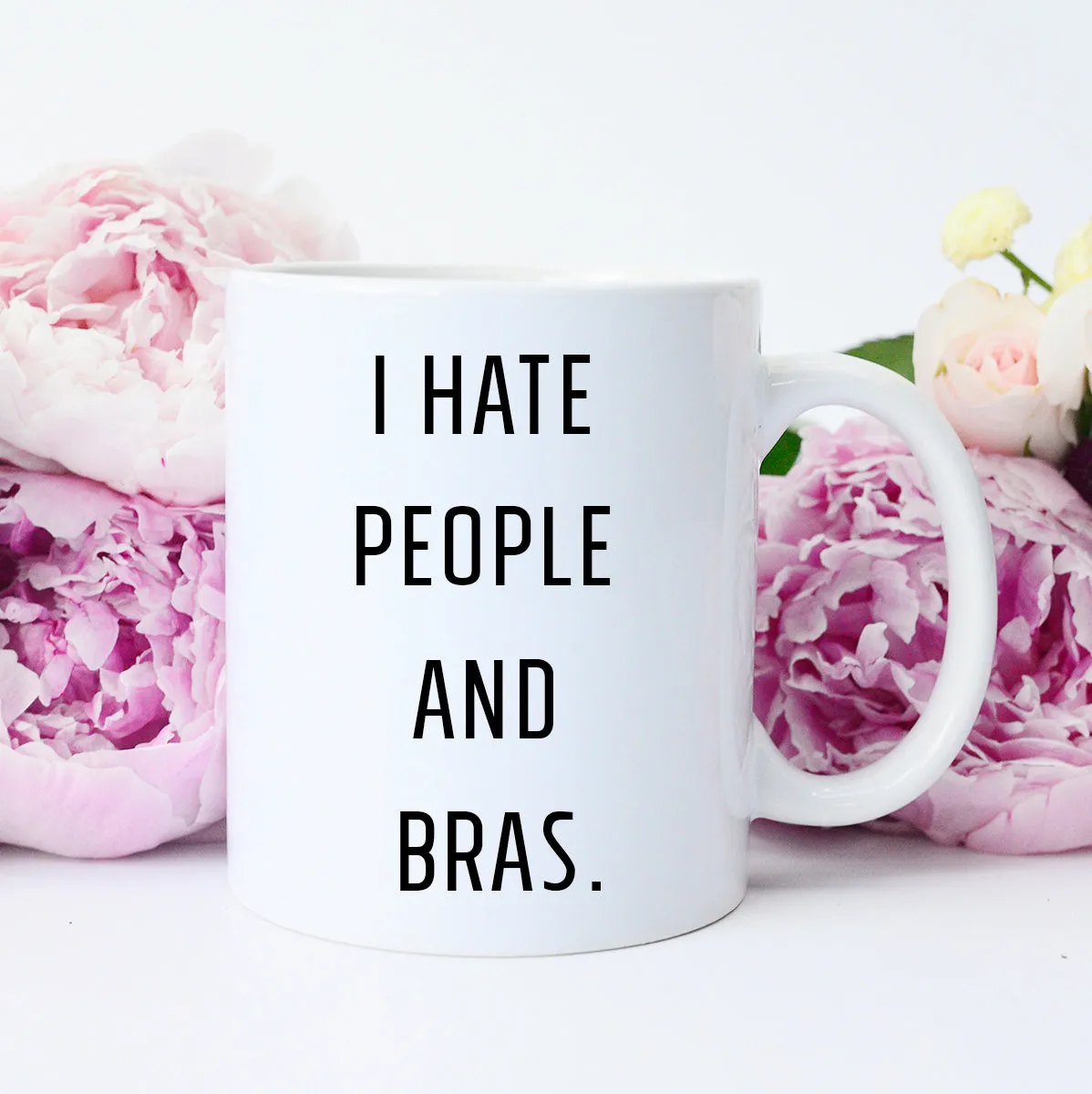 Mugsby I Hate People and Bras krus hvid 325 ml sjov