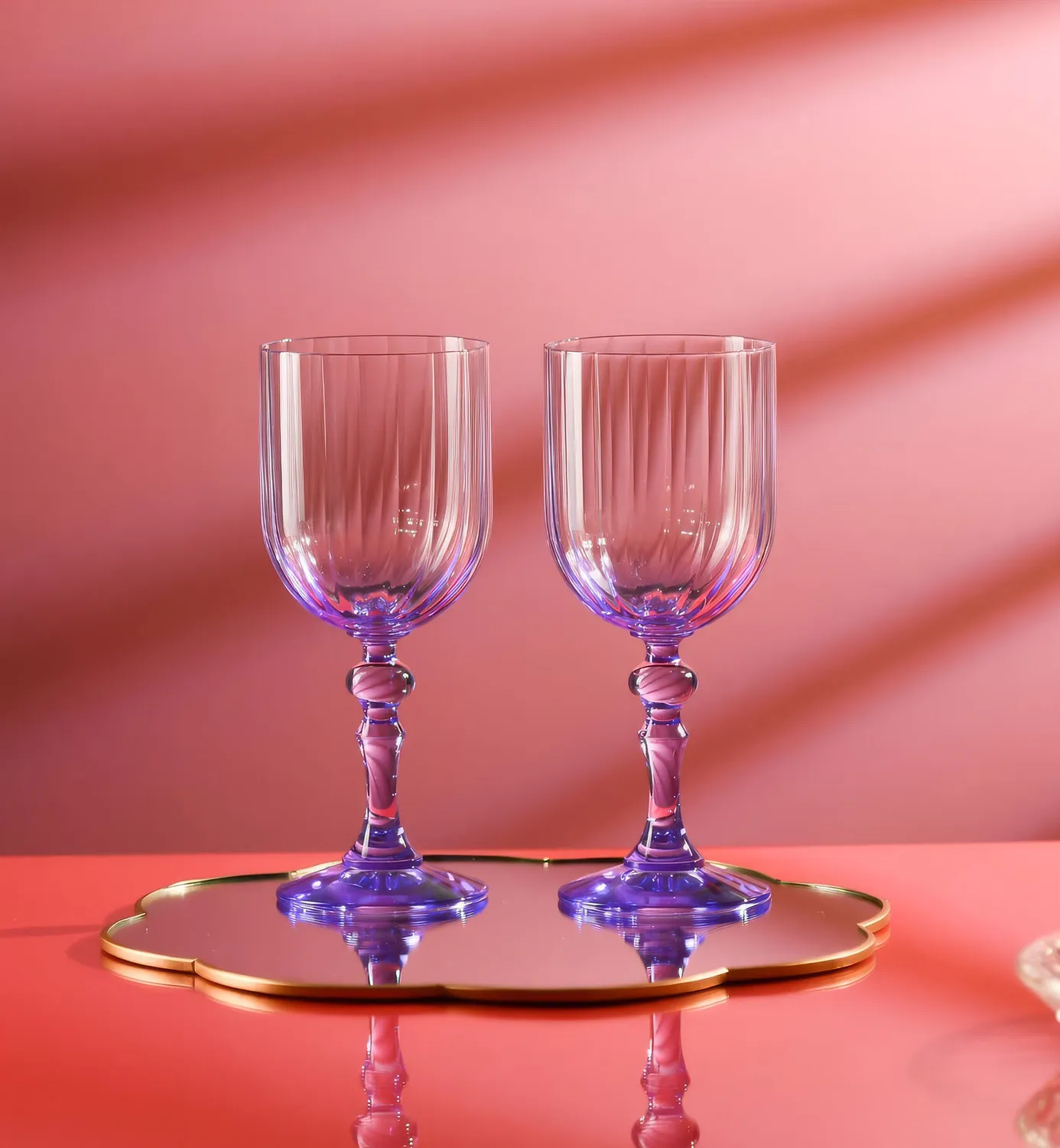 Krosno Ombré vinglas 300 ml med lilla stilk