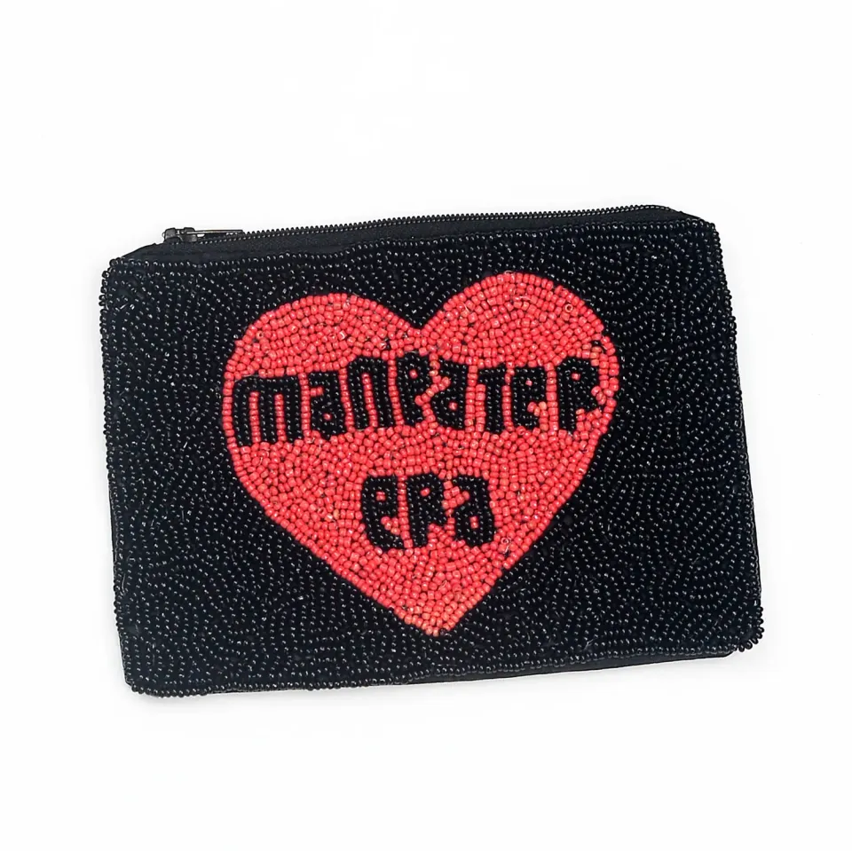 Mugsby Maneater Era perle clutch 13x15 cm