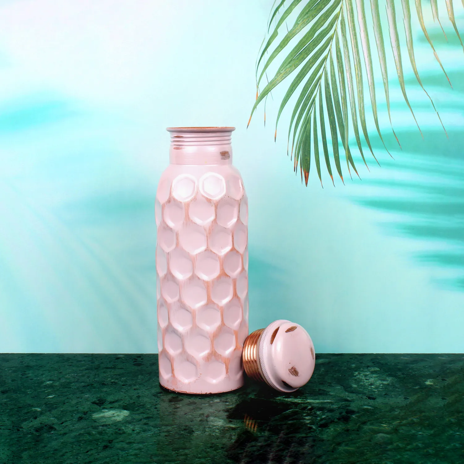 El'Cobre Premium Antique Light Pink Diamond Hammered kobberflaske 700 ml