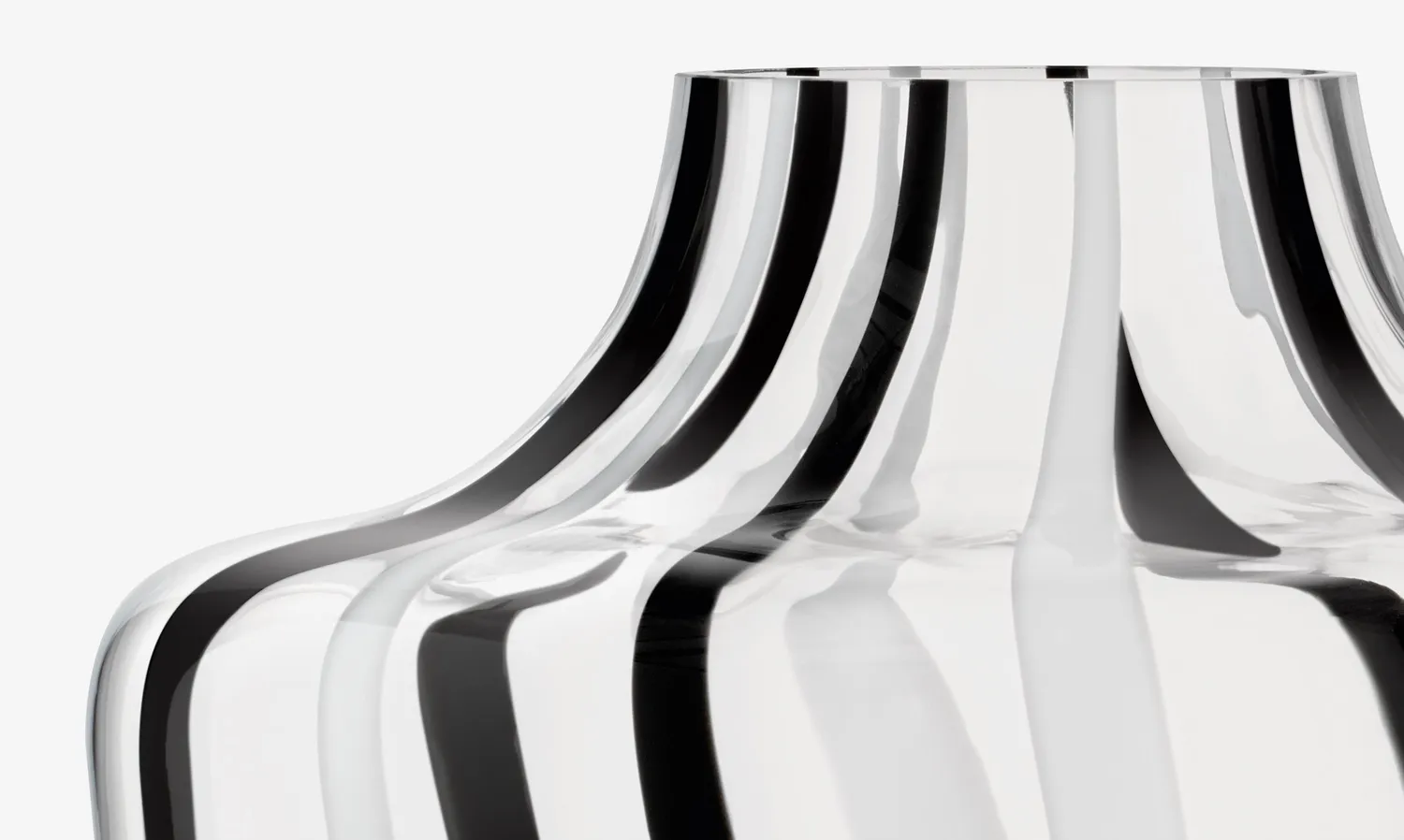 LSA Stripe vase i glas stribet løgformet