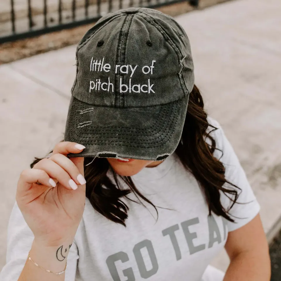 Mugsby Little Ray Pitch Black kasket dad hat sort