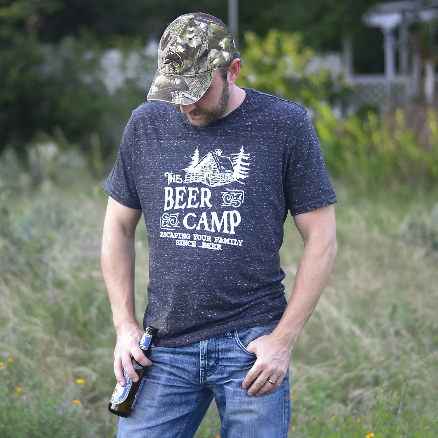 Mugsby Beer Camp Black Heather Crew t-shirt sort