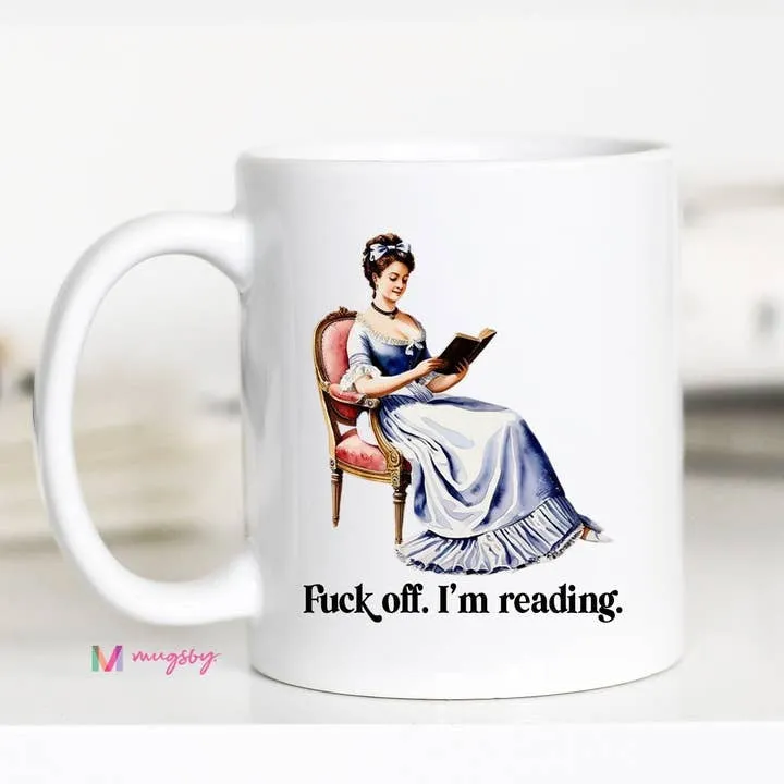 Mugsby Fuck Off I'm Reading krus hvid 325 ml sjovt