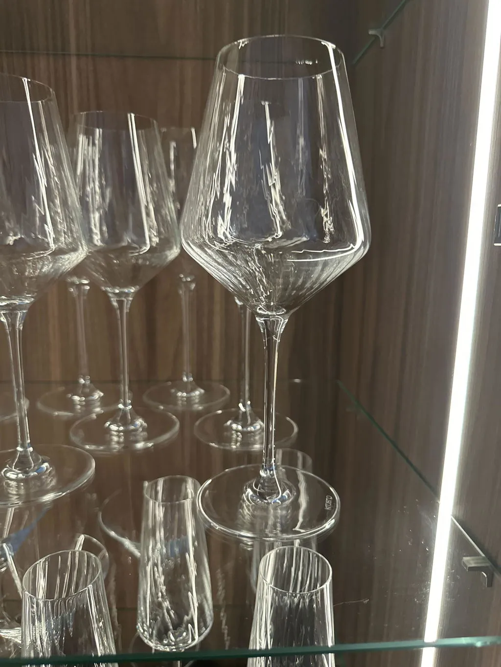 Krosno Avant-Garde LUMI rødvinsglas 550 ml klart